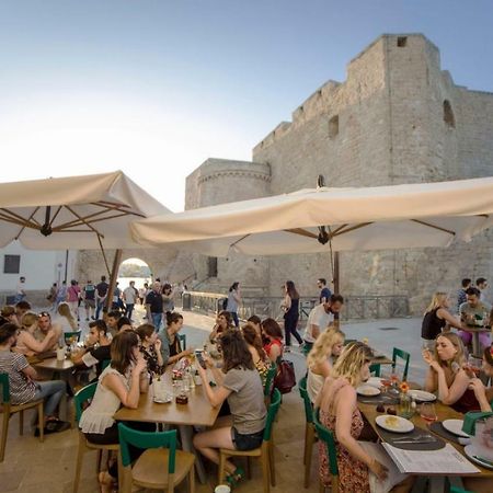 Casa Vacanze Antiche Mura E Poi Монополі Екстер'єр фото