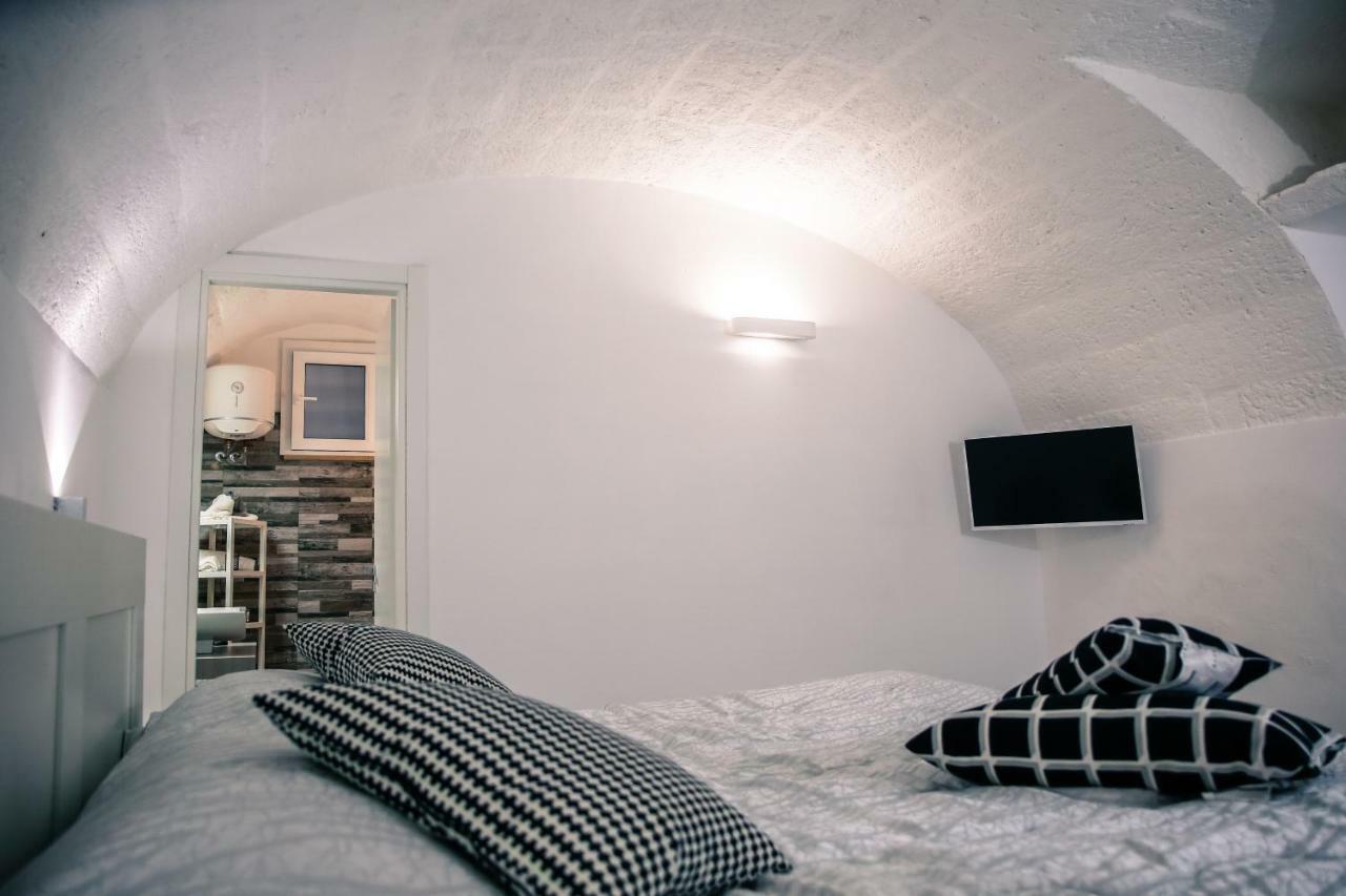 Casa Vacanze Antiche Mura E Poi Монополі Екстер'єр фото